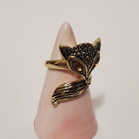 Fox Ring Crystal - Picture 2 of 4